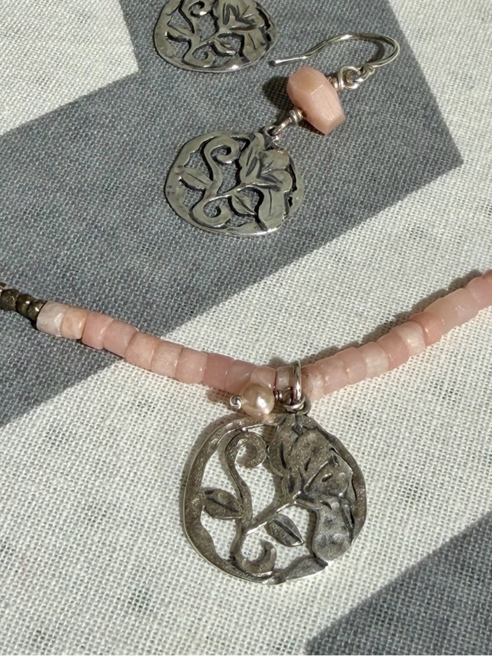 Silpada Pink Beaded Necklace with Silver Filigree Pendant and Matching Earrings - Picture 4 of 11